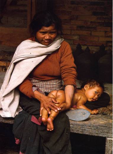 Bébé à défriper, Népal